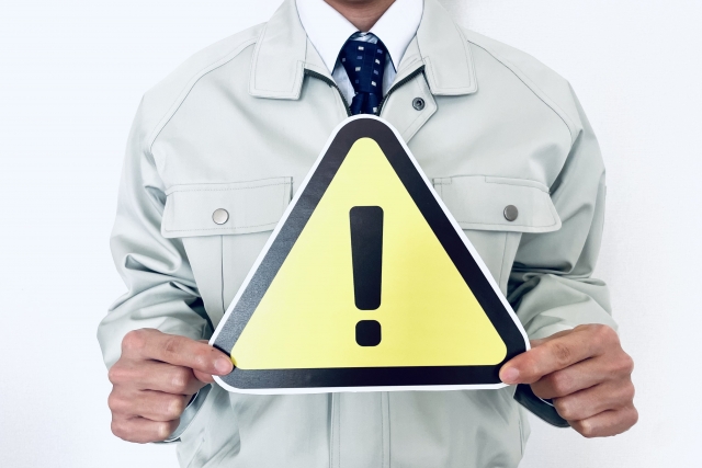 建設業
労災事故
労災保険
加入
義務
リスク