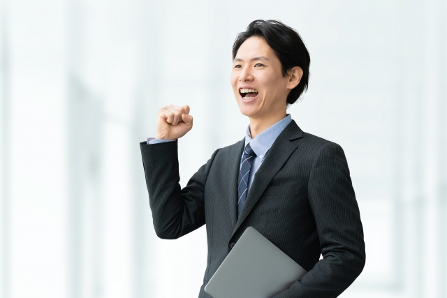 建設業
辞めない
辞めたい
人材不足
年収